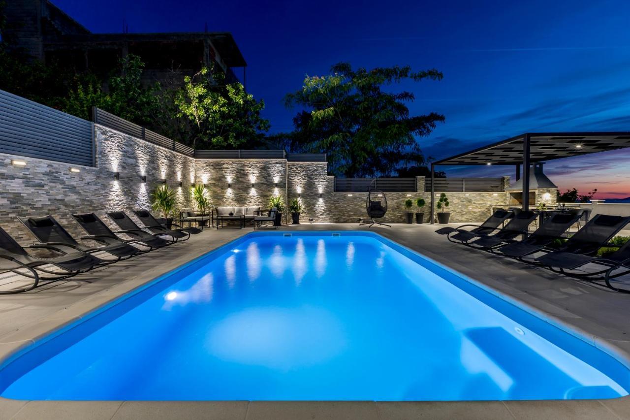 Villa D&D Excelsior Podstrana Exteriér fotografie