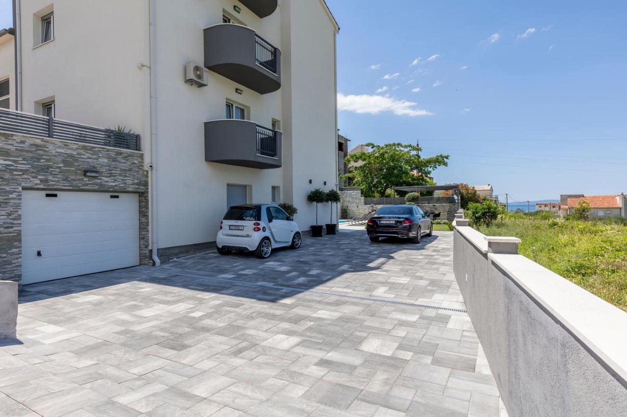 Villa D&D Excelsior Podstrana Exteriér fotografie